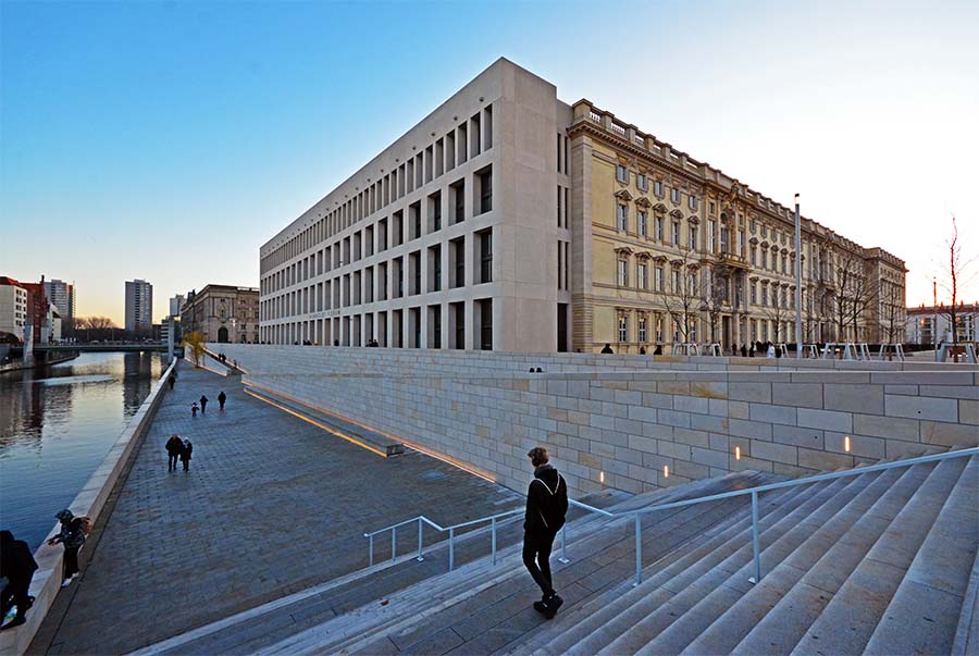 Das Berliner Schloss - Humboldtforum 2020 © Holger Jacobs