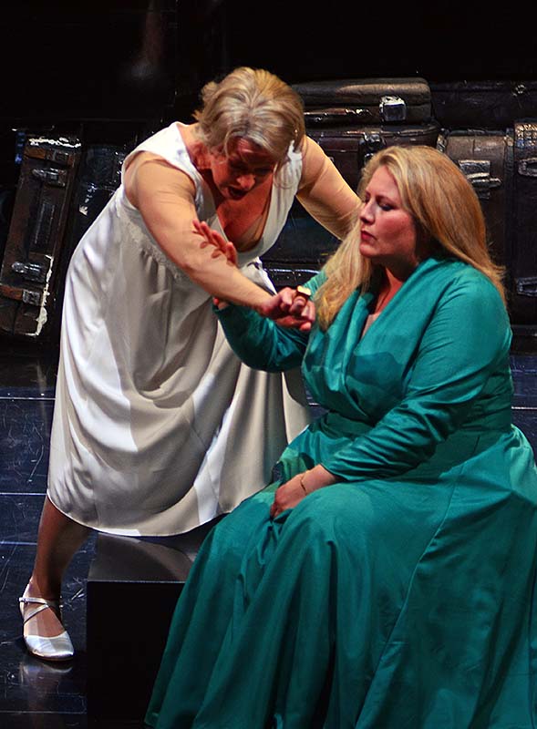 Götterdämmerung - Deutsche Oper Berlin - kultur24.berlin